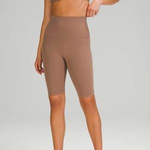 NWT Lululemon Align Super High Rise Short *10" Cacao Size 4